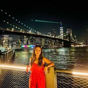 Meet your Posher, Gisselle alexandra